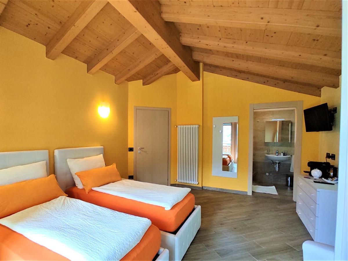 B&B Il Germoglio Castione Andevenno Exterior photo